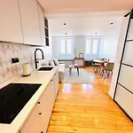 The Estrela House - No 107 - 2D - Comfort Two-Bedroom Apartment